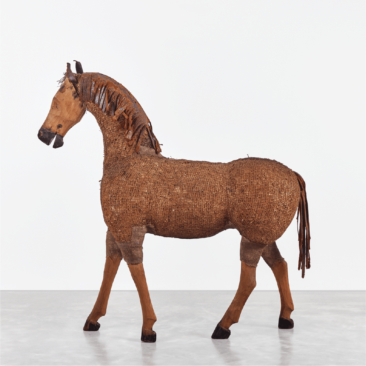 Low res for web_Wood and Raffia Toy Horse_CoupXX