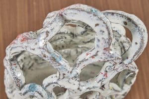 Tulipier – Large in Crackled Glaze