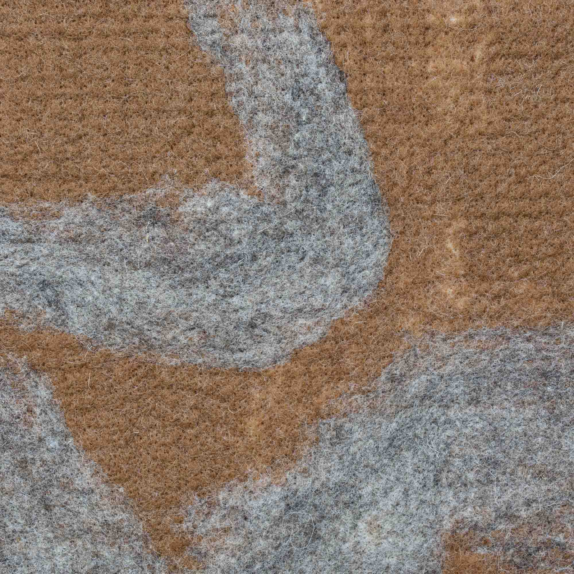 jgswitzerfabrics-swatch-shetland-redwood-web