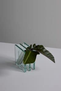 Ferre Vase