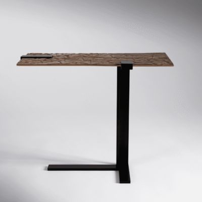 Hillock Plié Un Cocktail Table