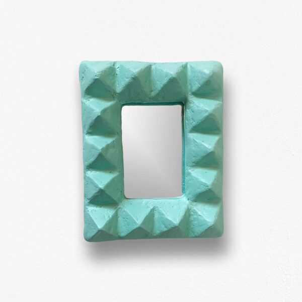 Le’ Stud Mirror