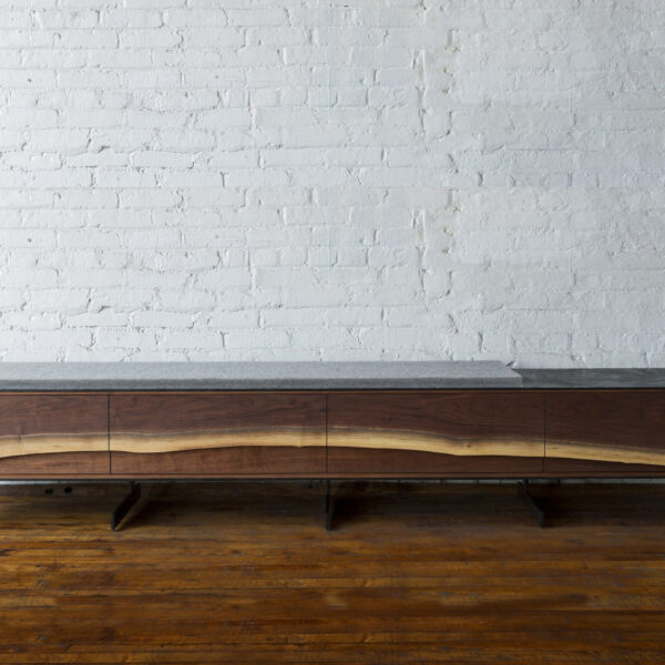 Signature OUTSIDE IN Bench – Metal Legs