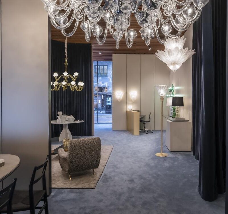 Spade Suspension Lamp