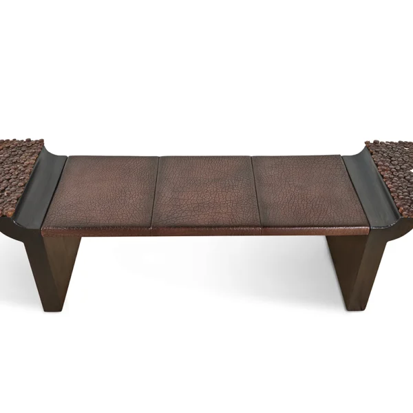 Amor Bench