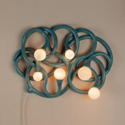 6 Globe Wall Squiggle