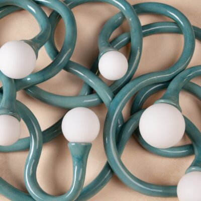 6 Globe Wall Squiggle