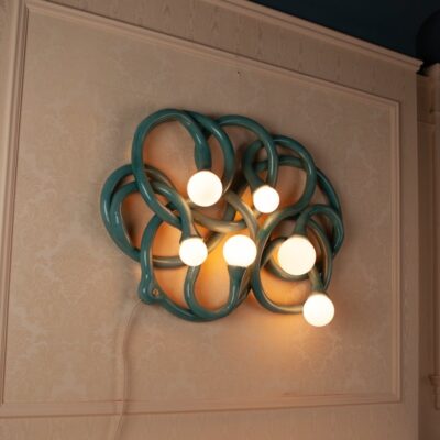 6 Globe Wall Squiggle