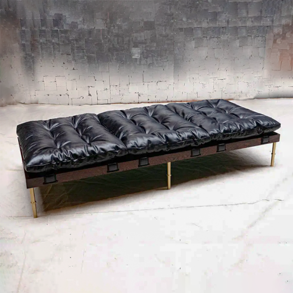 Campanha Day Bed