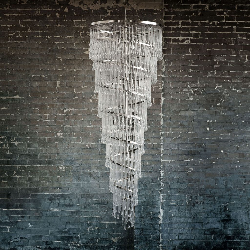 Light Drizzle Chandelier – Spiral