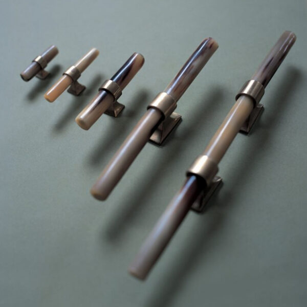Pale Horn Handles