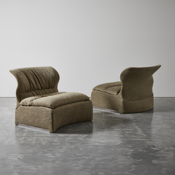 Pair of Vela Bassa Slipper Chairs by Giovanni Offredi for Saporiti