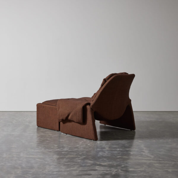 Proposals P60 Lounge Chair and Ottoman by Vittorio Introini for Saporiti