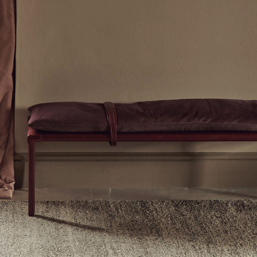 Sable Bench