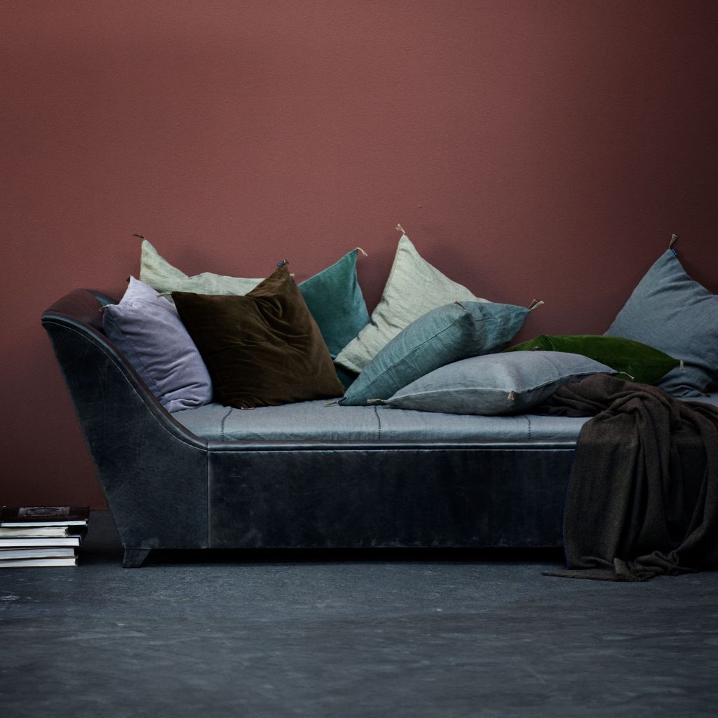Snooze Day Bed
