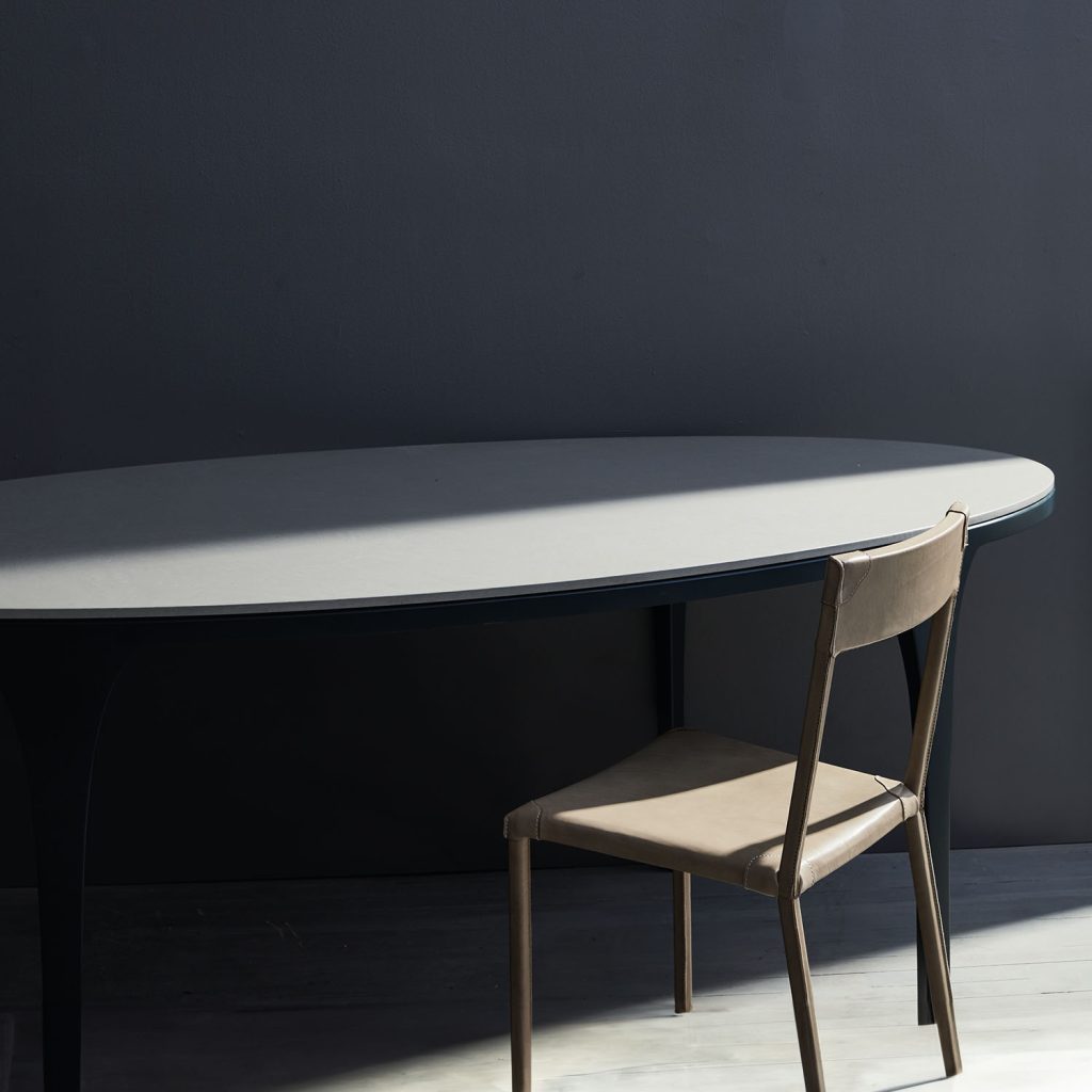 Willow Table – Oval