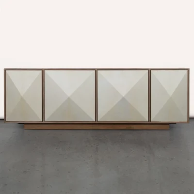 Pyramid Sideboard – 4 Doors