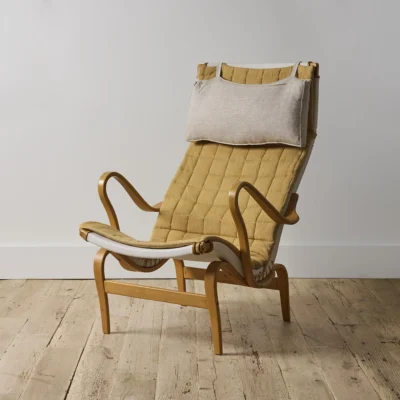 Pernilla Lounge Chair