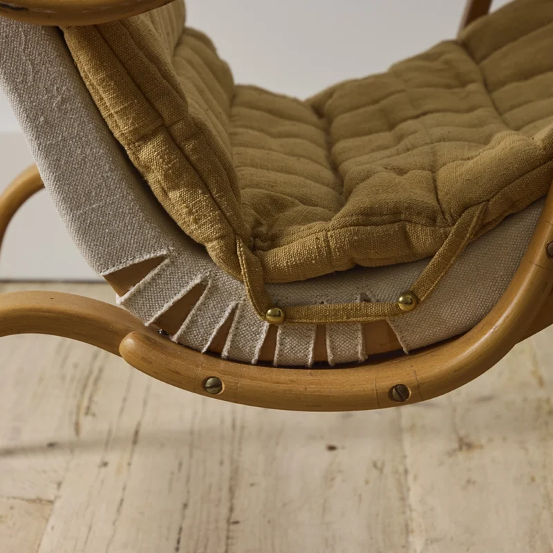 Pernilla Lounge Chair