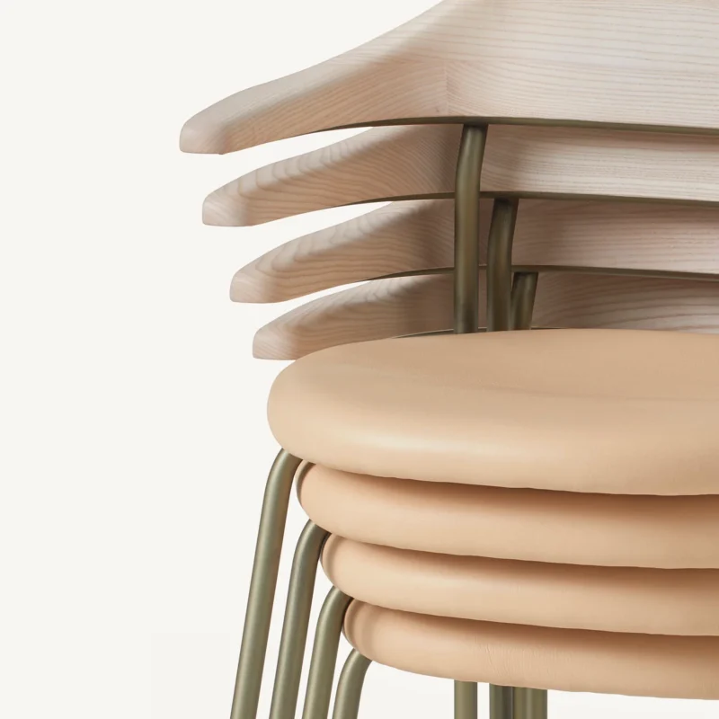 Bicorn Chair