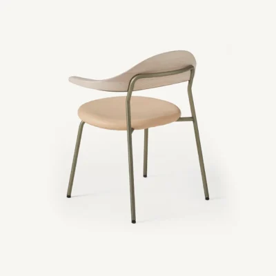 Bicorn Chair