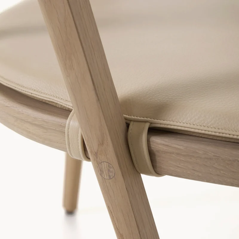 Mantis Chair