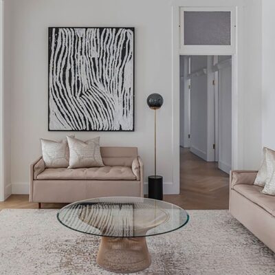 Salon Settee and Sofa