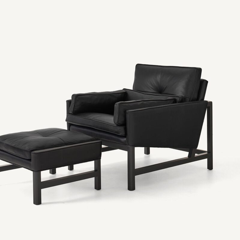 Wood Frame Low Back Lounge Chair