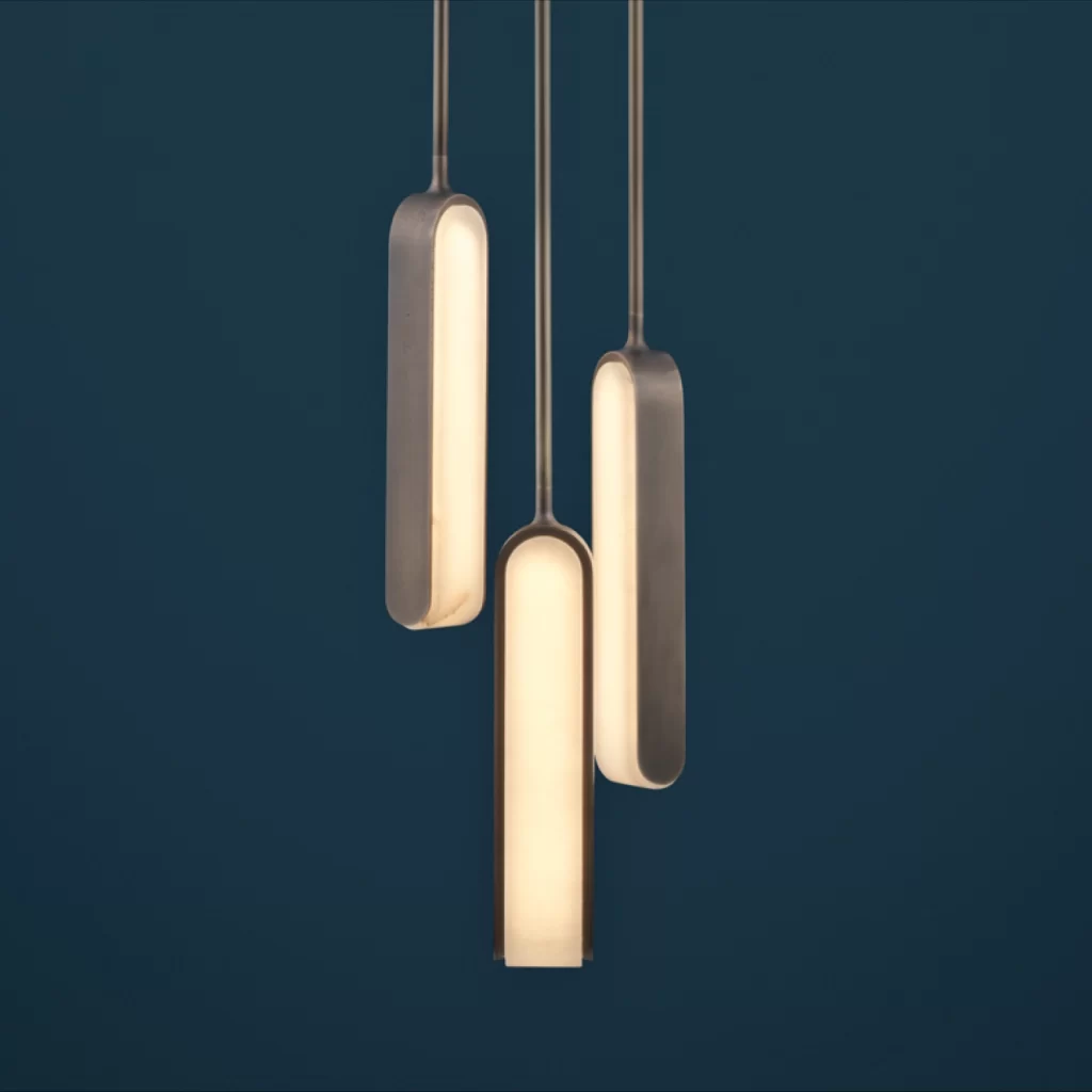 Quatre Cent Quarante Pendant
