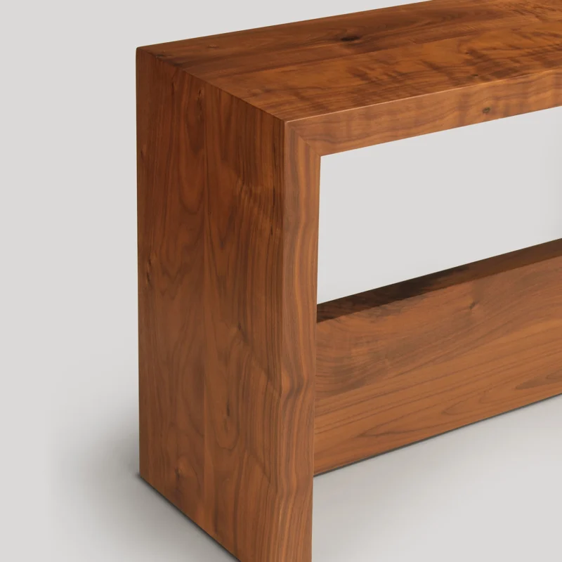 Lineground Bench