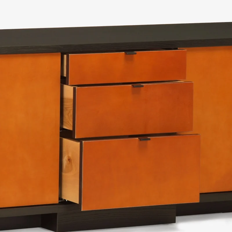 Lineground Lowdown Media Unit