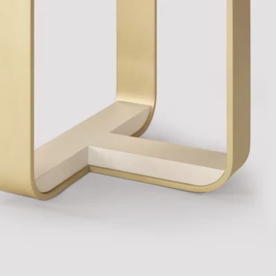 Piedmont Pedestal Table