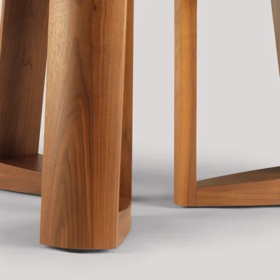 Lineground Round Dining Table