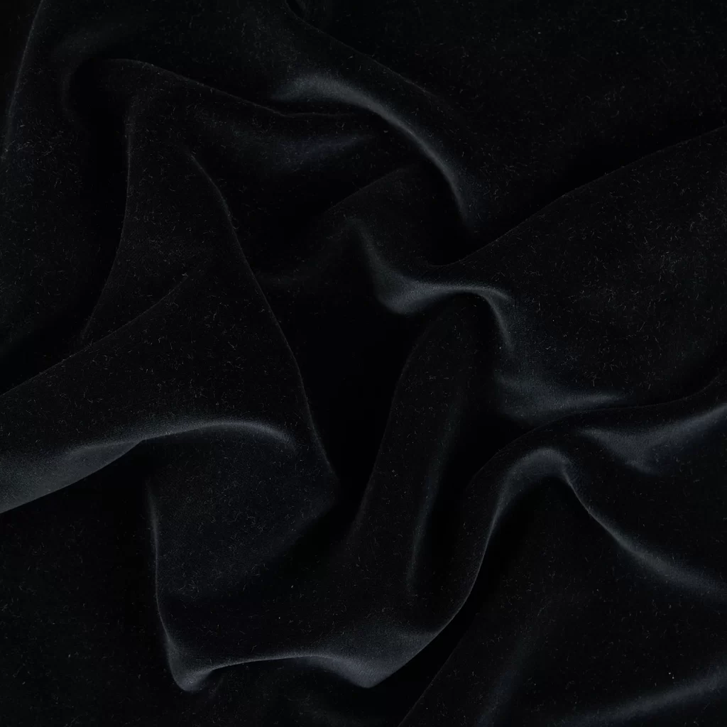 SILVIA - BLACK