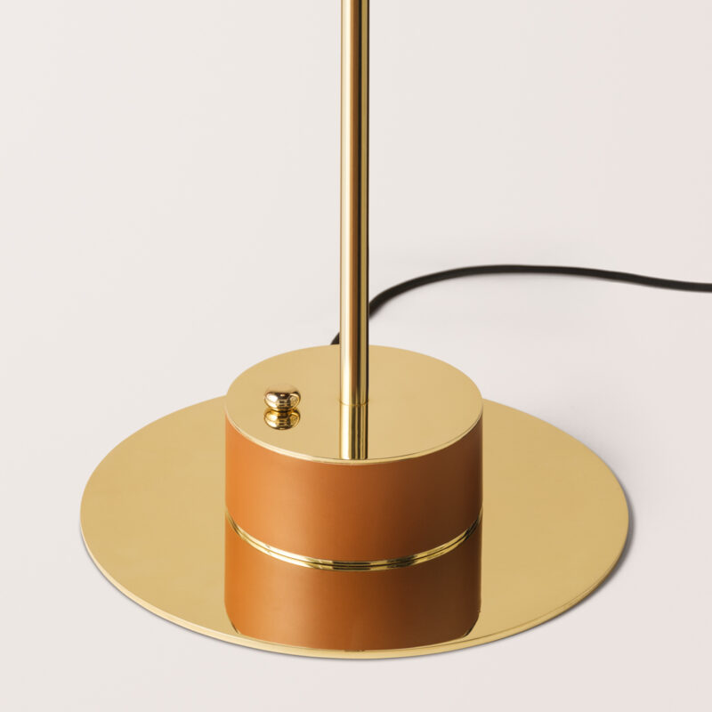 Rib Floor Lamp – Capsule