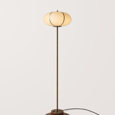 Rib Floor Lamp – Ellipse