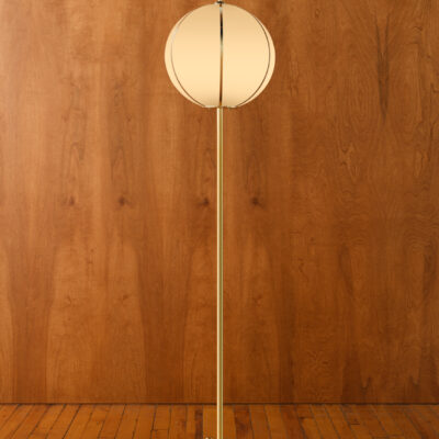 Rib Floor Lamp – Sphere