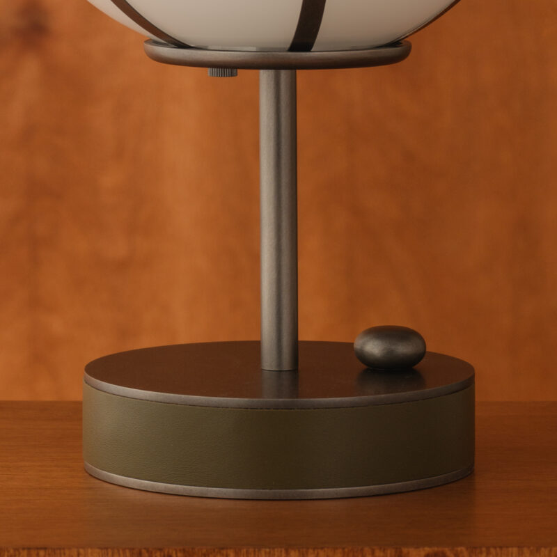 Rib Table Lamp – Sphere