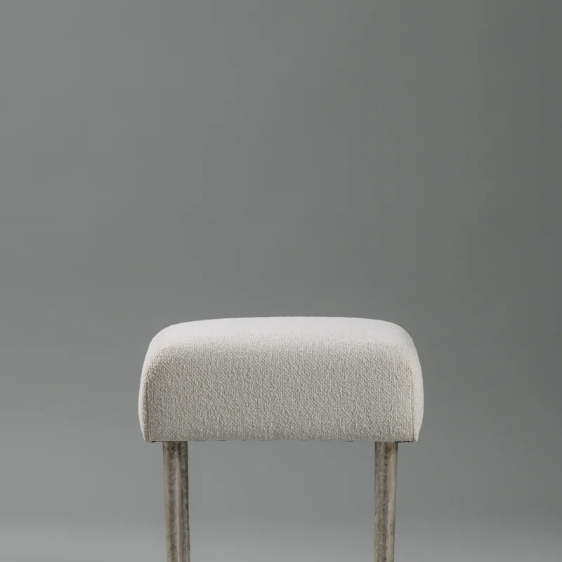 Albina Bench