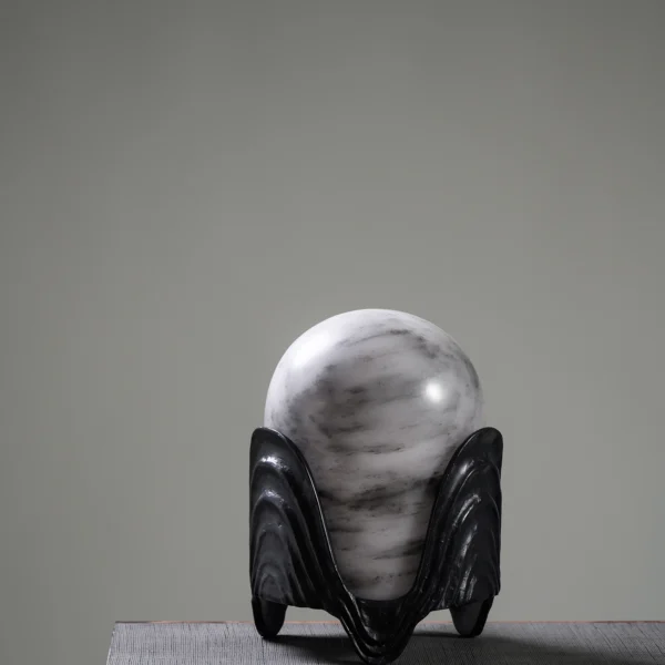 Ed Table Lamp
