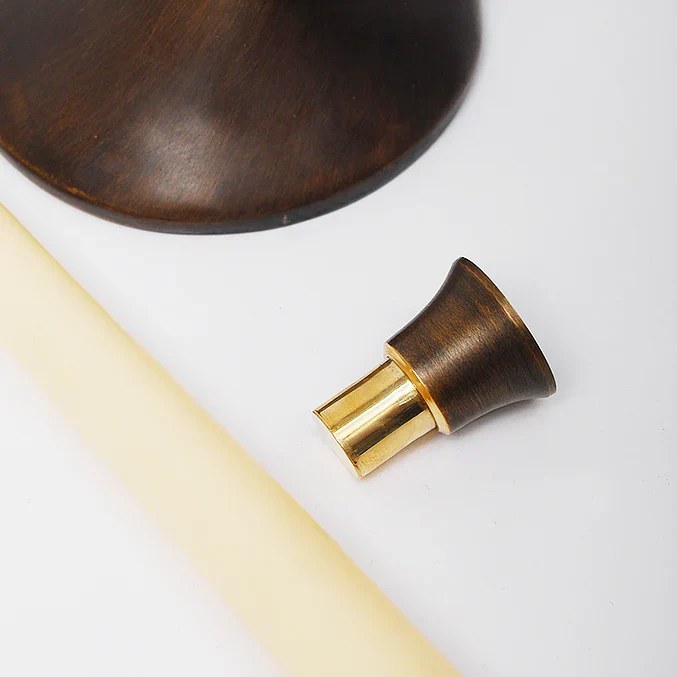 Elm Candlesticks