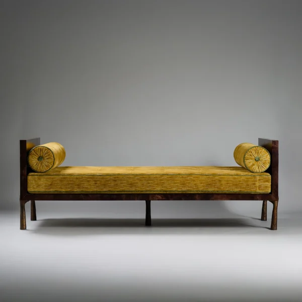 Freya Daybed