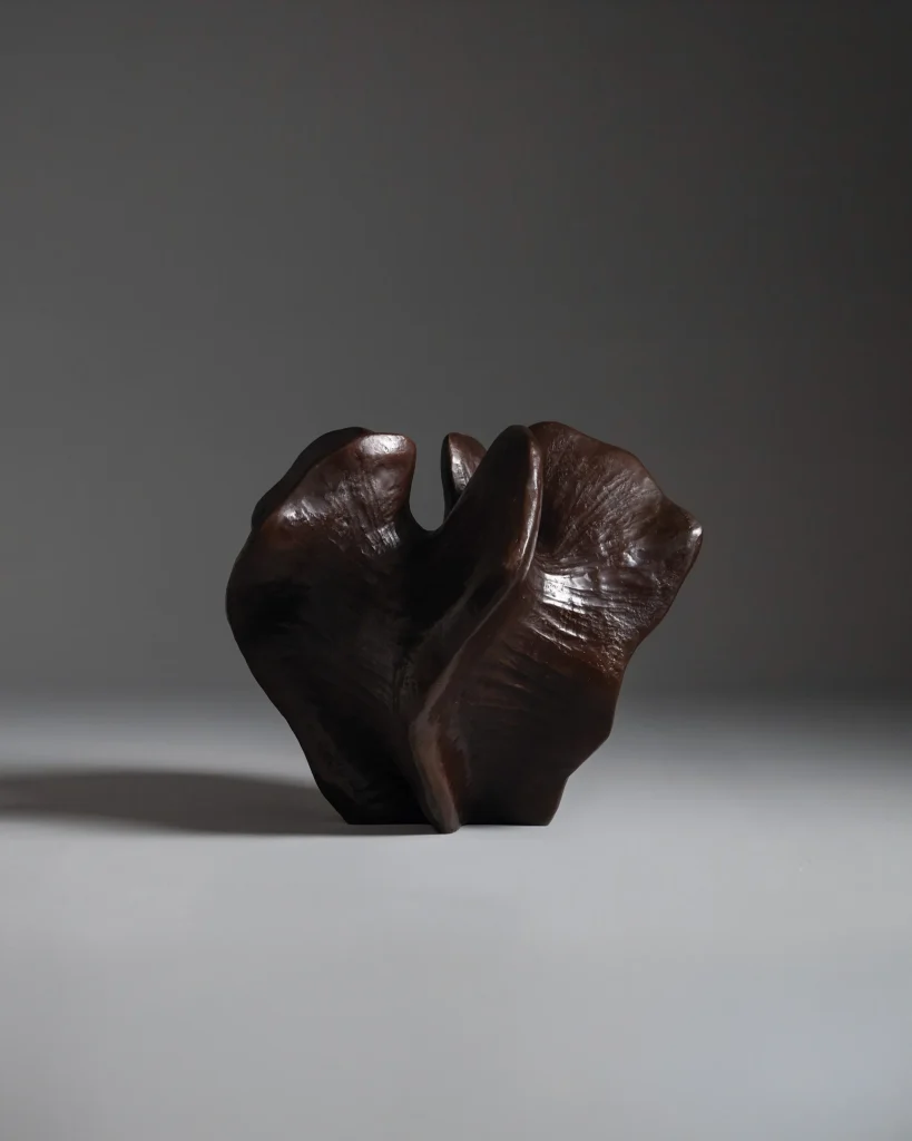 Hana Sculpture