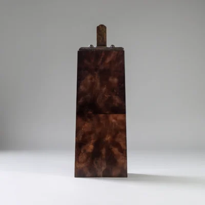 Louis Presentation Stand