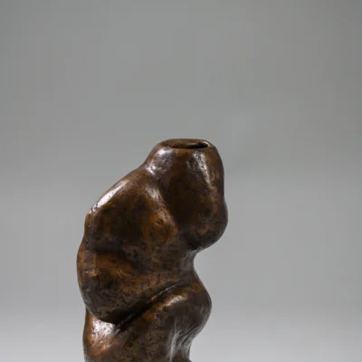 Ludwig Vase Sculpture