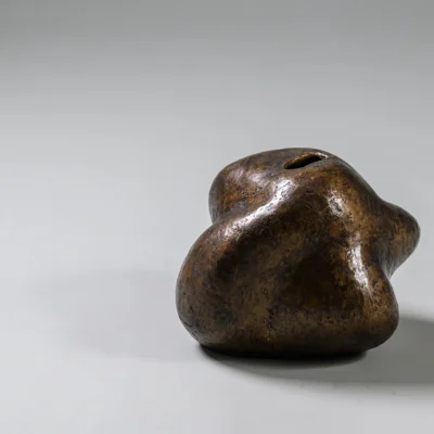 Ludwig Vase Sculpture