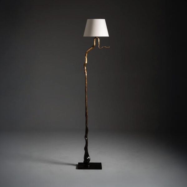 Moyogi Floor Lamp