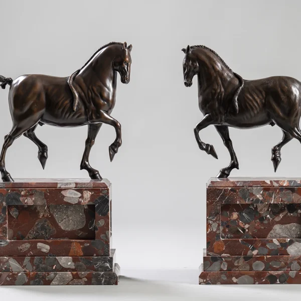 Pferd Sculpture