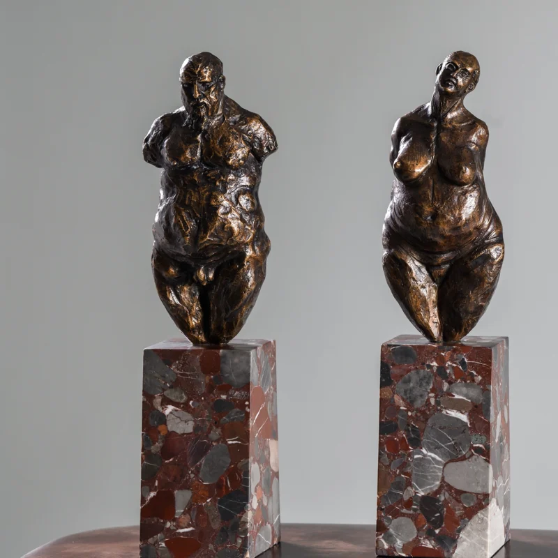 Sein Sculpture