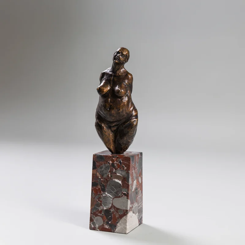 IHR Sculpture